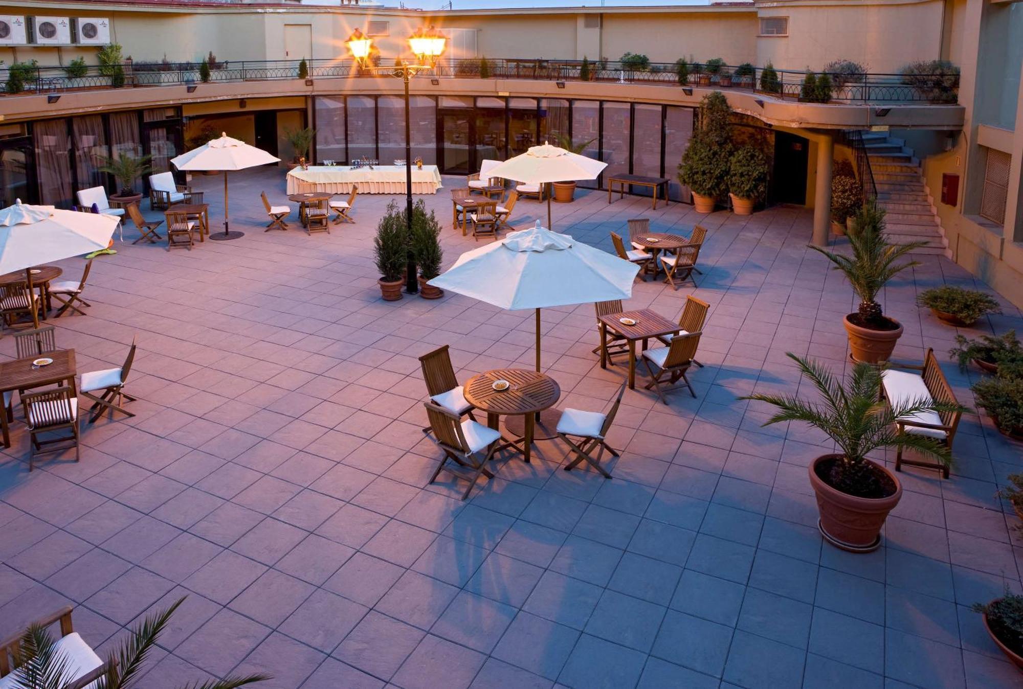 Nh Collection Madrid Colon Hotel Exterior photo